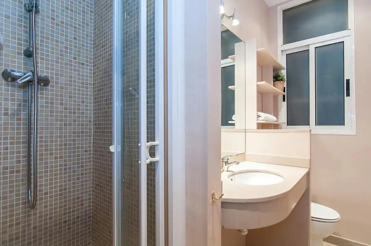 Family Apartment Plaza Espana 2 Barcelona 0*,